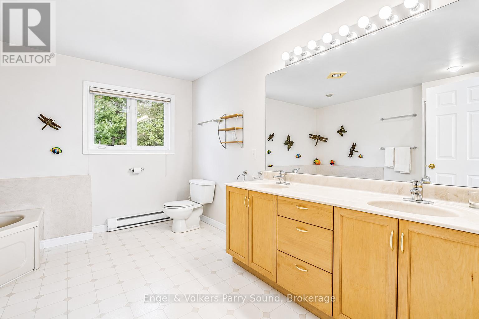 1 Loon Bay, Carling, Ontario  P0G 1G0 - Photo 25 - X13130986