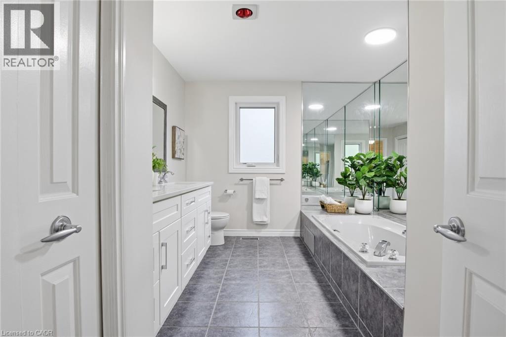 20 Huntingdale Place W, Kitchener, Ontario  N2A 3K6 - Photo 32 - 40828995