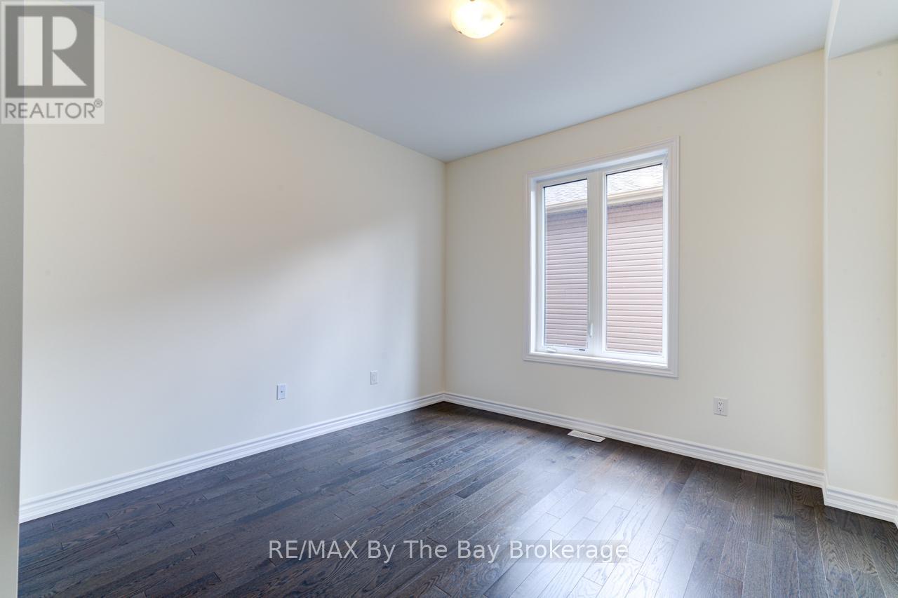 174 Mapleside Drive, Wasaga Beach, Ontario  L9Z 0L4 - Photo 21 - S13131452