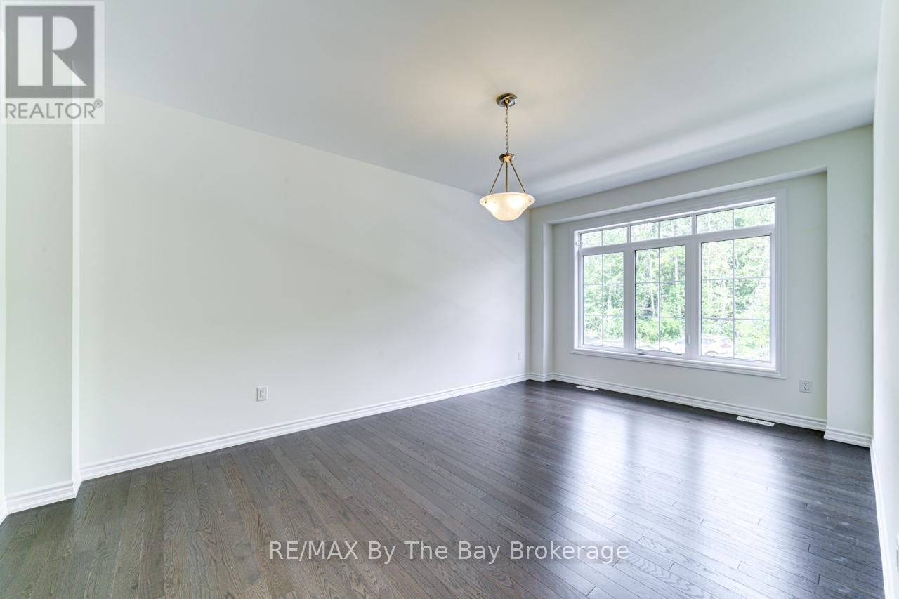 174 Mapleside Drive, Wasaga Beach, Ontario  L9Z 0L4 - Photo 3 - S13131452