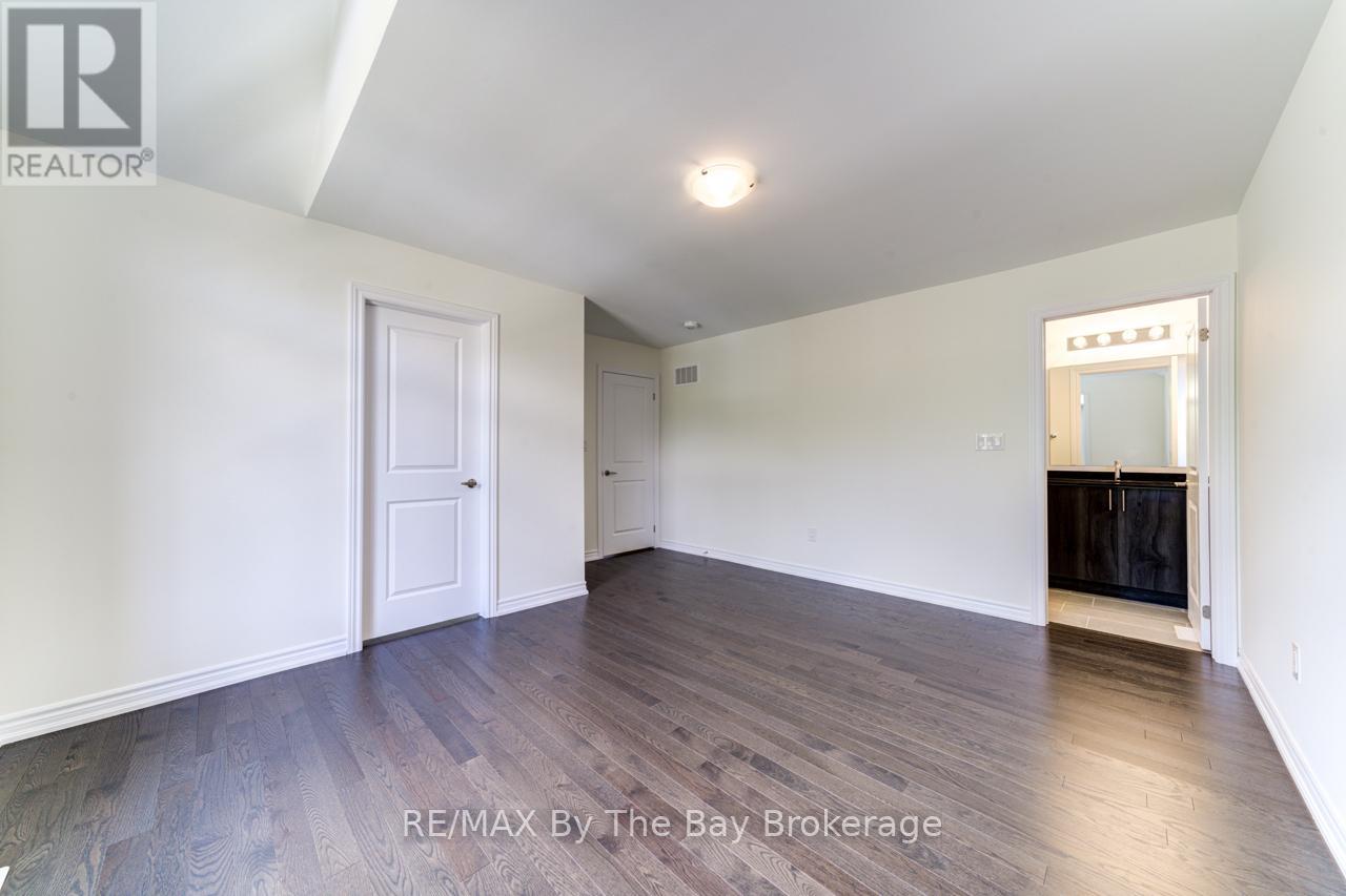 174 Mapleside Drive, Wasaga Beach, Ontario  L9Z 0L4 - Photo 36 - S13131452