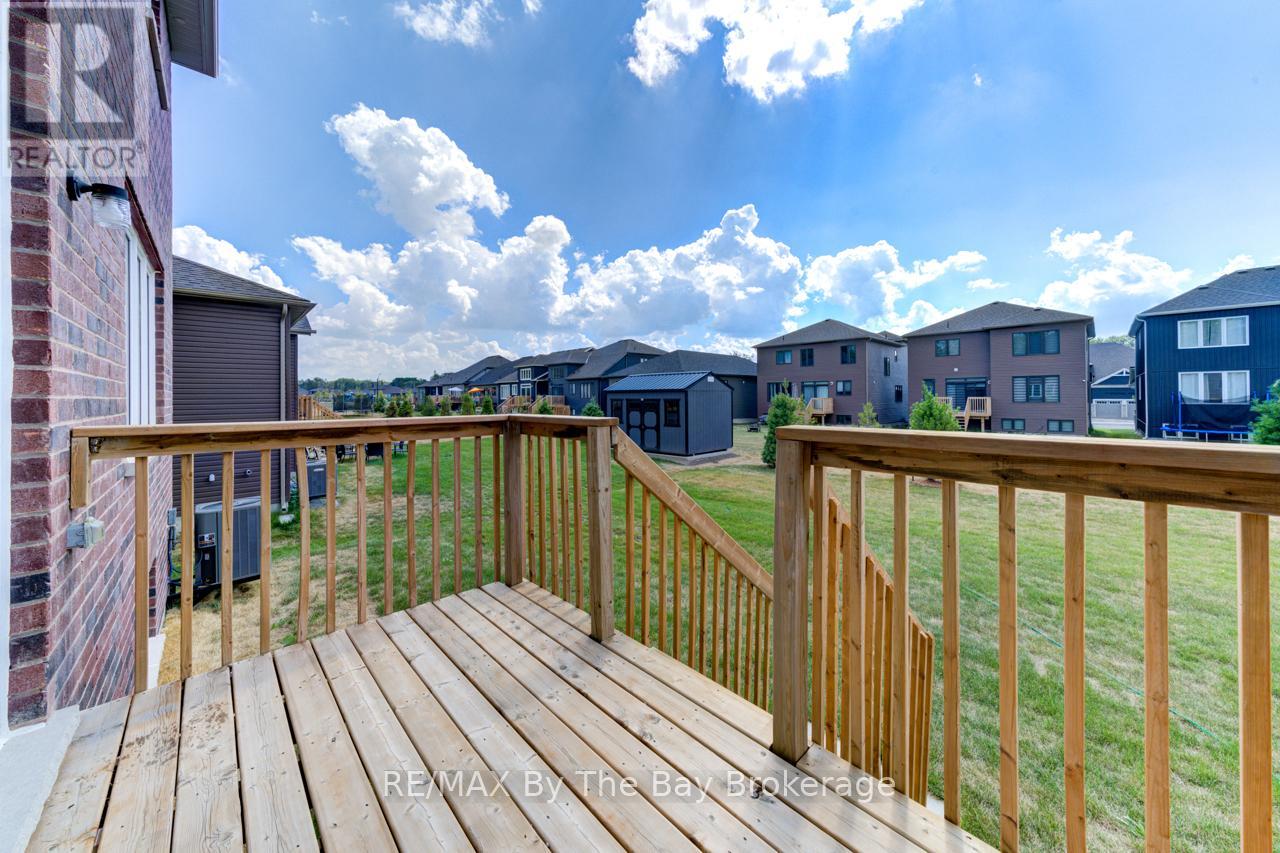 174 Mapleside Drive, Wasaga Beach, Ontario  L9Z 0L4 - Photo 41 - S13131452
