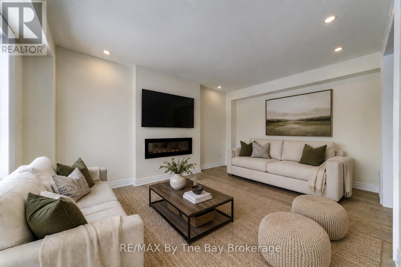 182 Mapleside Drive, Wasaga Beach, Ontario  L9Z 0L4 - Photo 12 - S13131466