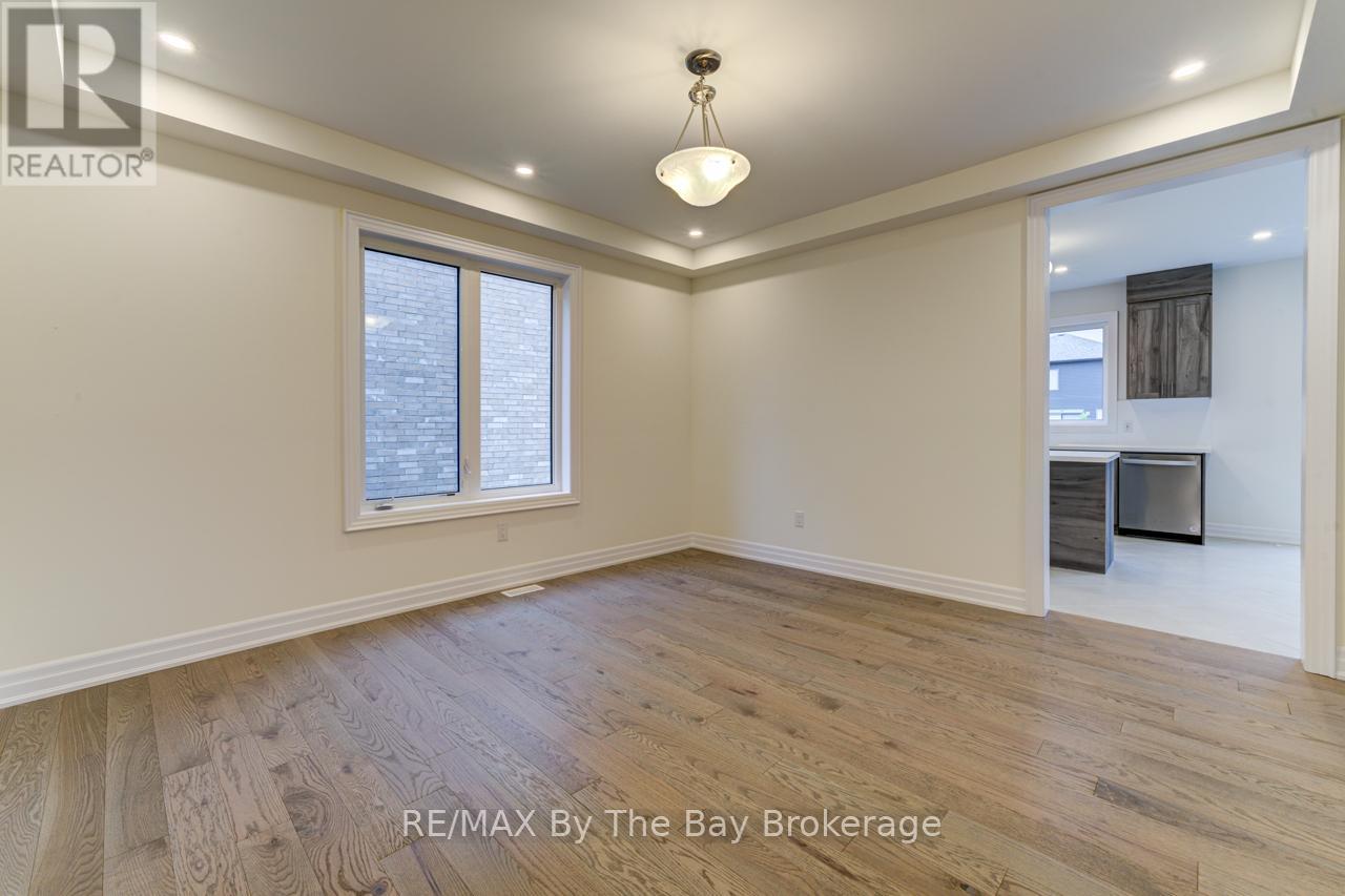 182 Mapleside Drive, Wasaga Beach, Ontario  L9Z 0L4 - Photo 17 - S13131466