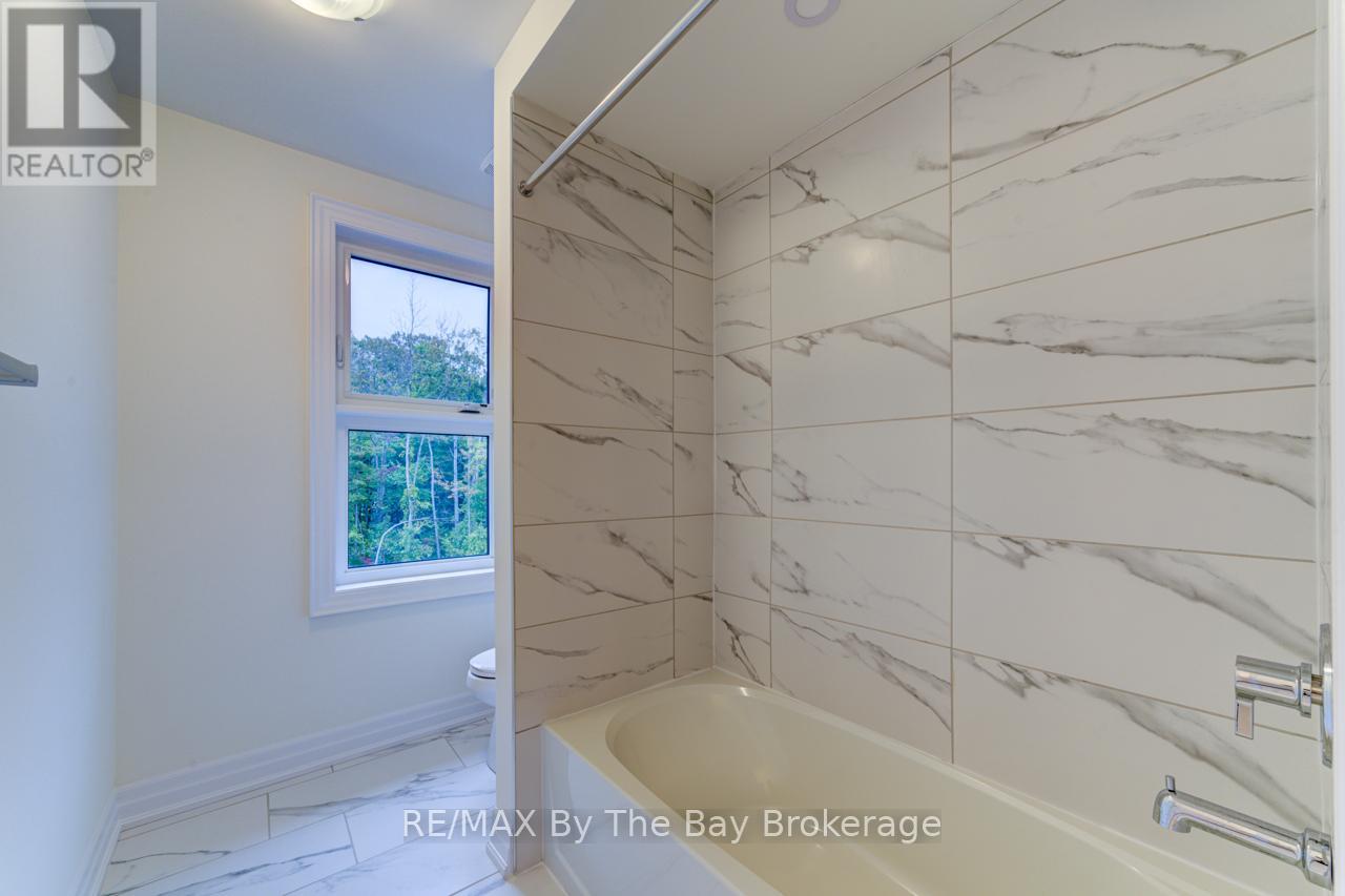 182 Mapleside Drive, Wasaga Beach, Ontario  L9Z 0L4 - Photo 25 - S13131466