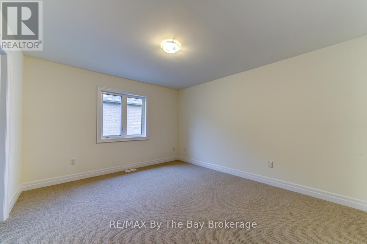 182 Mapleside Drive, Wasaga Beach, Ontario  L9Z 0L4 - Photo 27 - S13131466