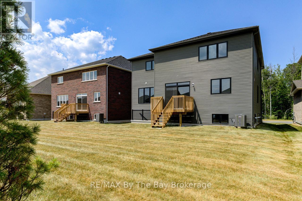 182 Mapleside Drive, Wasaga Beach, Ontario  L9Z 0L4 - Photo 34 - S13131466