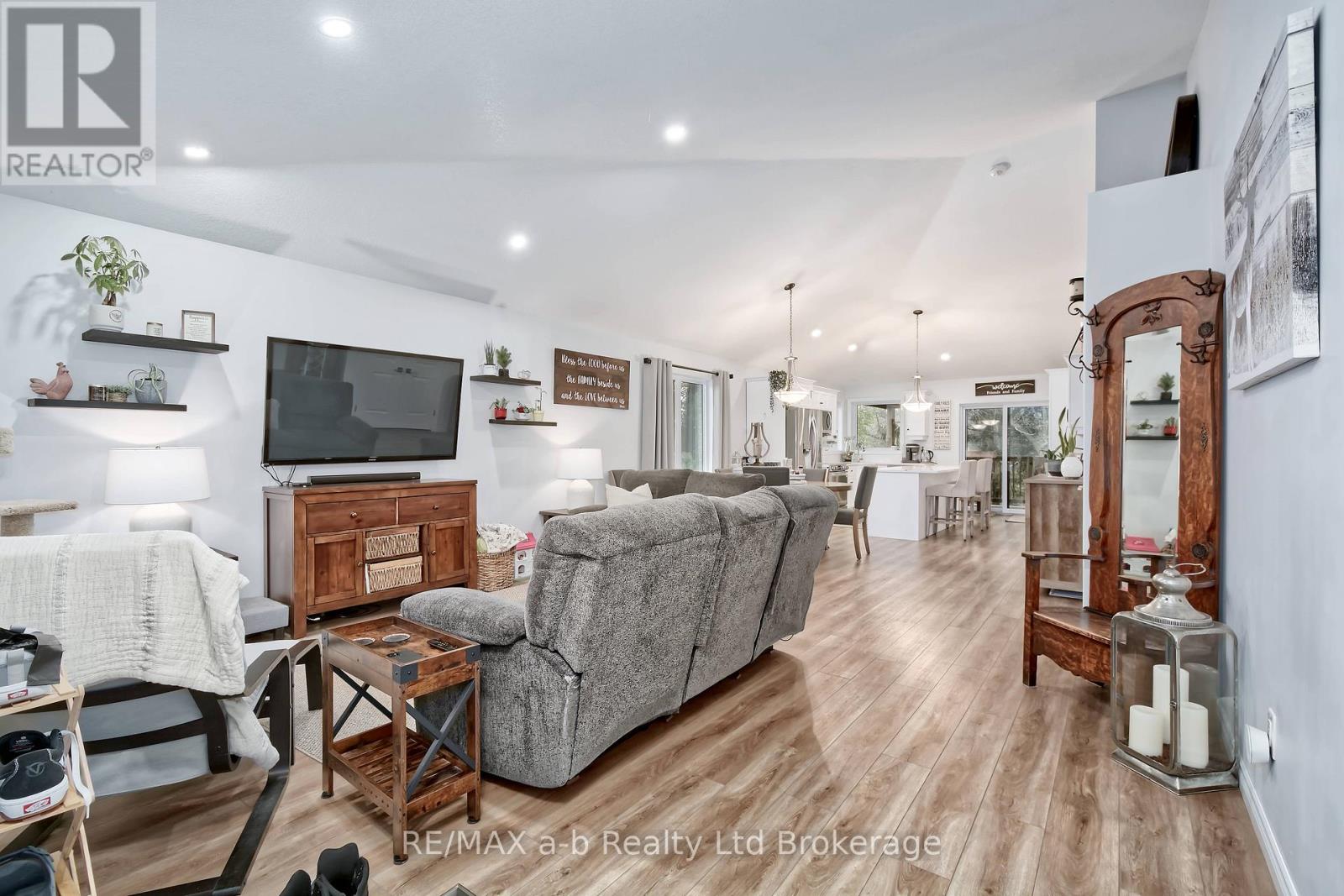 305 Robinson Street, Woodstock, Ontario  N4S 3B8 - Photo 8 - X13131530
