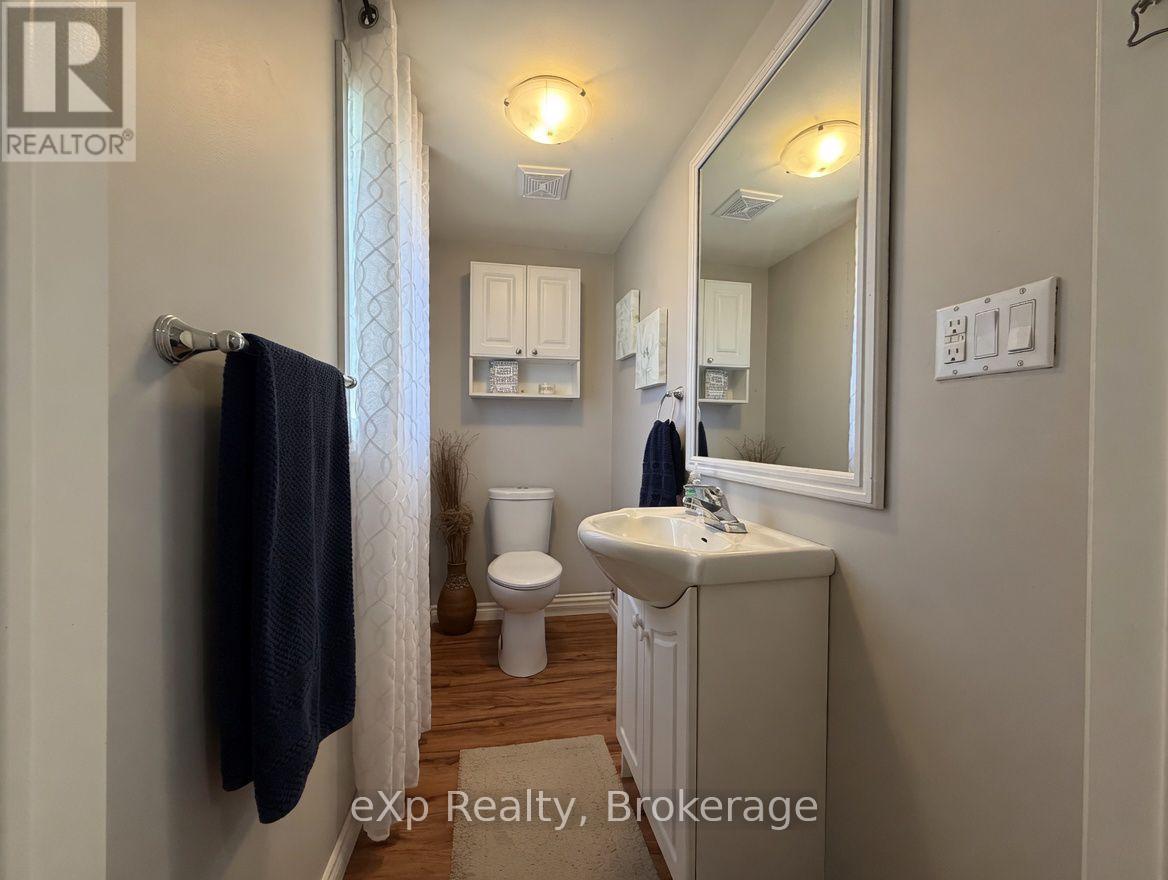 625 Gibson Street, Brockton, Ontario  N0G 2V0 - Photo 17 - X13131654