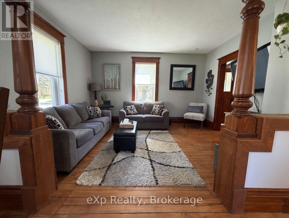 625 Gibson Street, Brockton, Ontario  N0G 2V0 - Photo 5 - X13131654