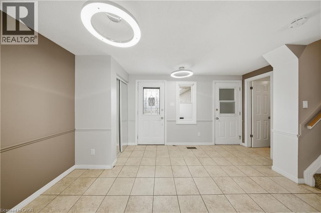 279 Auden Road, Guelph, Ontario  N1E 6N5 - Photo 3 - 40825102