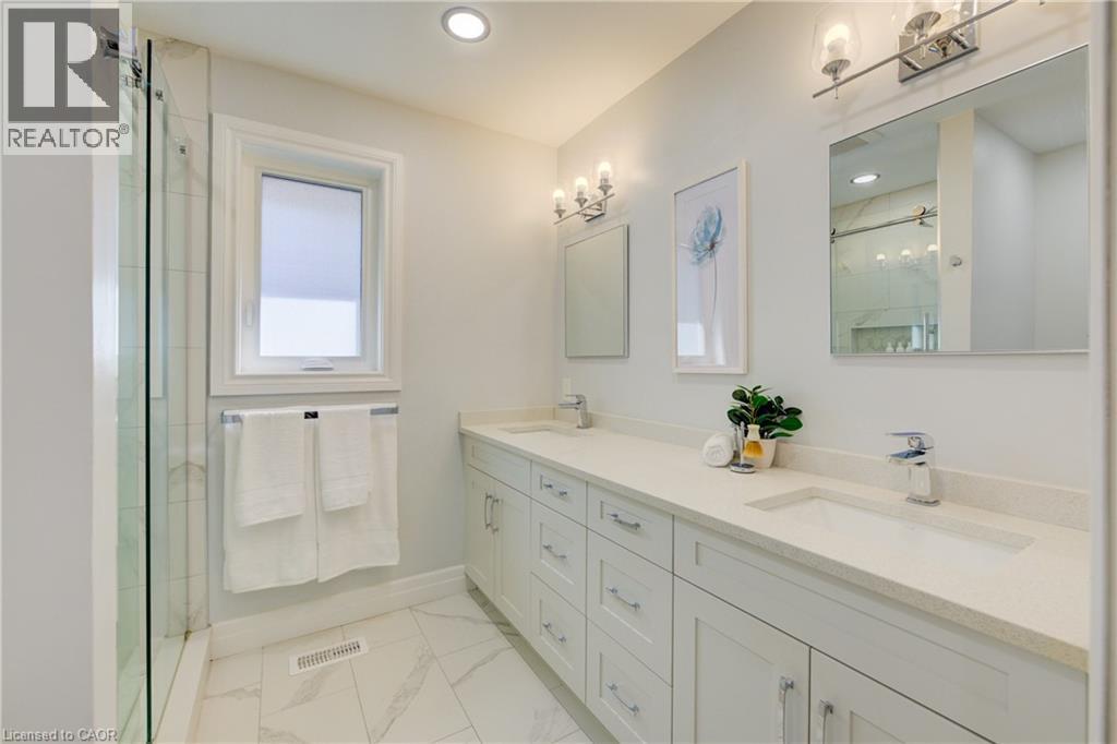 439 Northlake Drive, Waterloo, Ontario  N2V 1Y6 - Photo 18 - 40830331