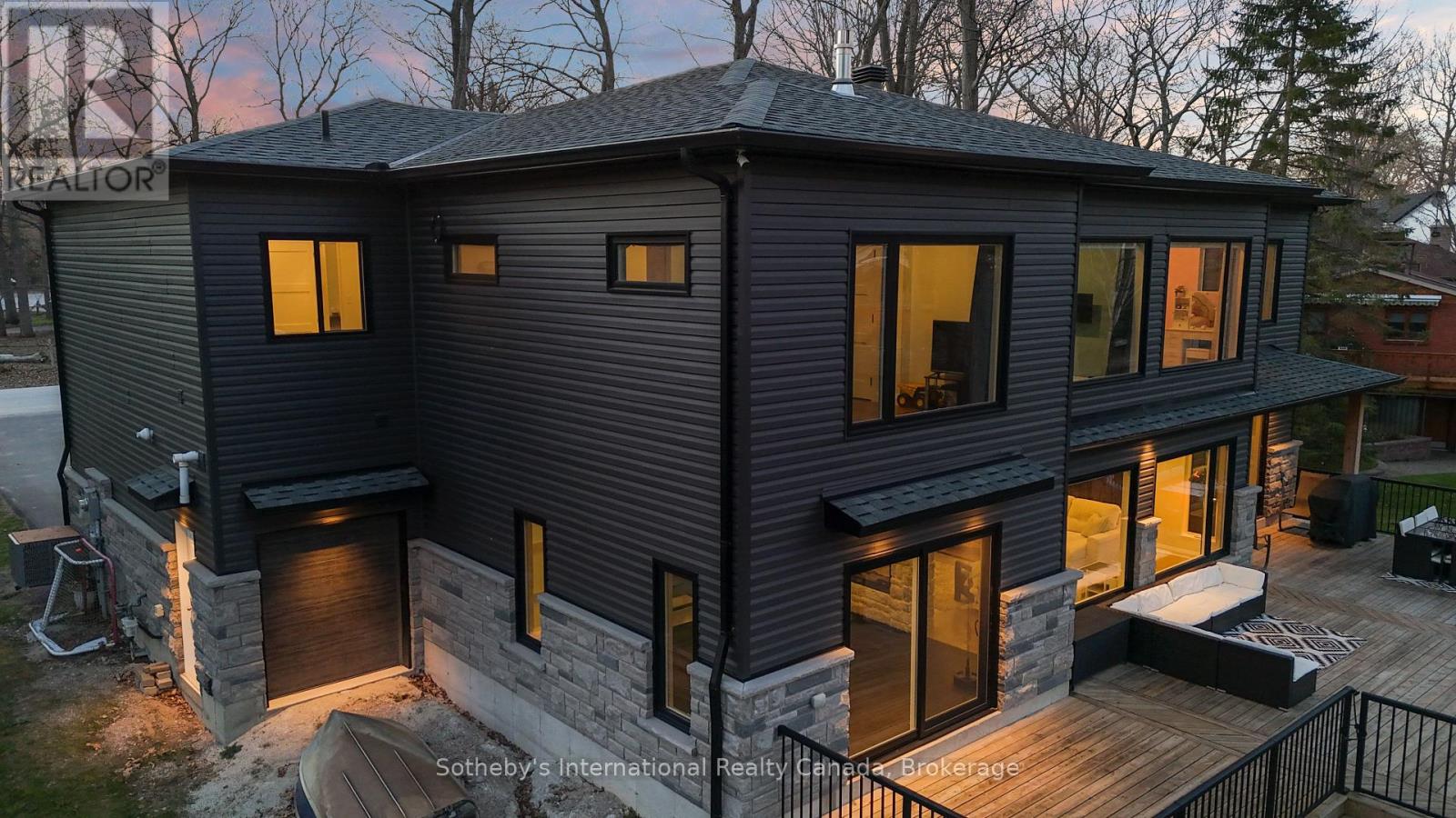 71 Oak Lea Boulevard, Wasaga Beach, Ontario  L9Z 2V1 - Photo 3 - S13132518