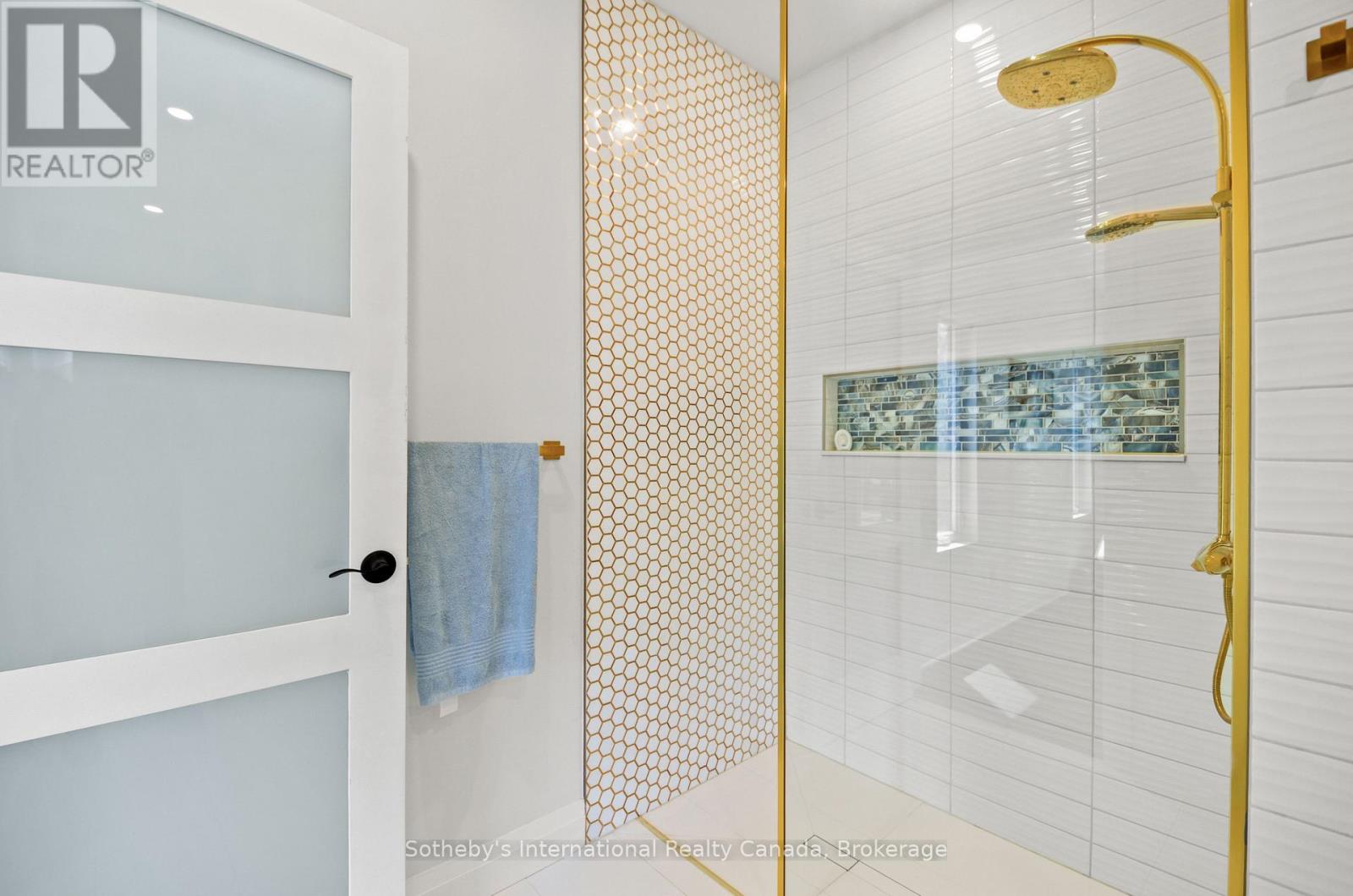 71 Oak Lea Boulevard, Wasaga Beach, Ontario  L9Z 2V1 - Photo 30 - S13132518