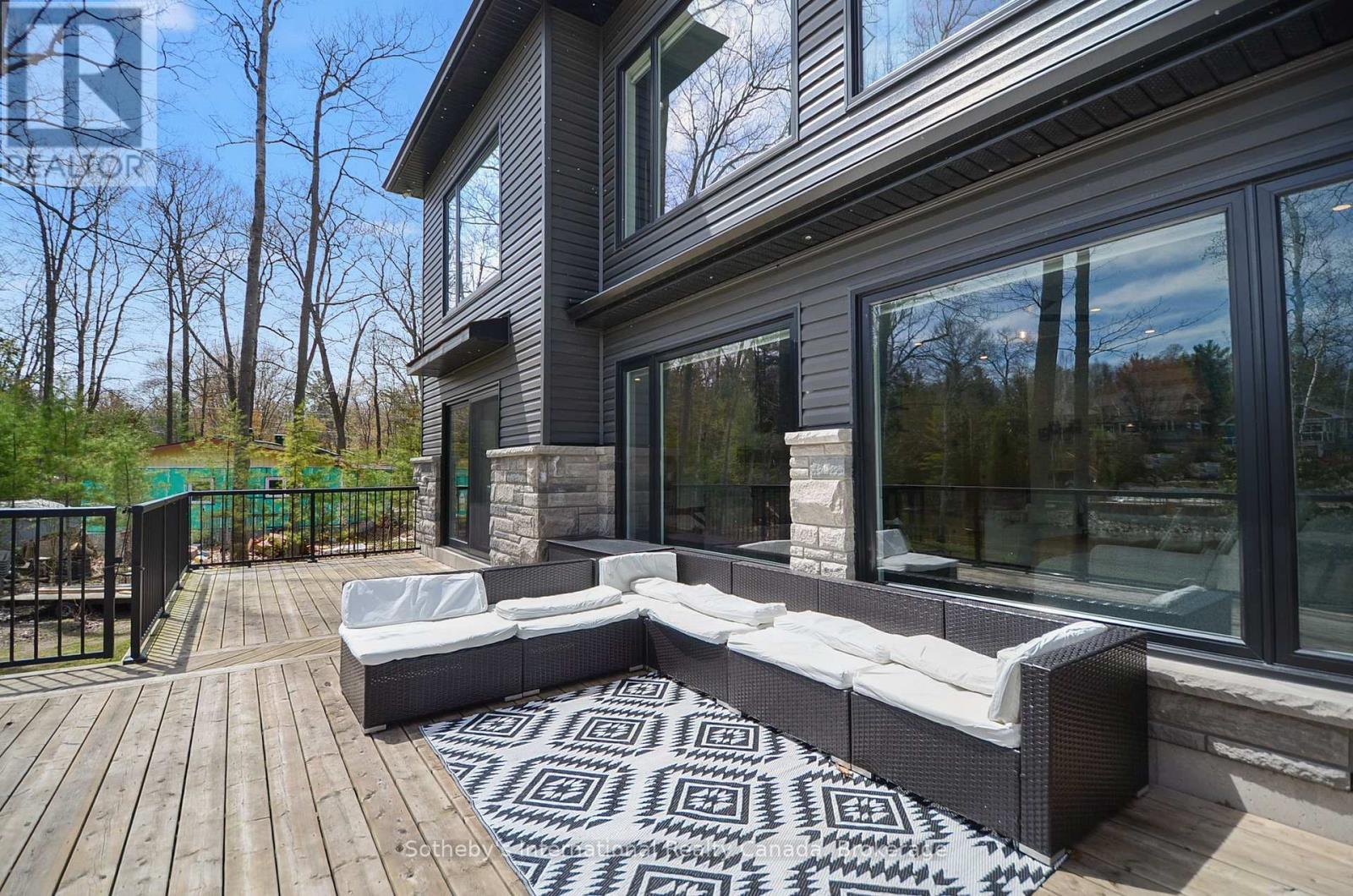71 Oak Lea Boulevard, Wasaga Beach, Ontario  L9Z 2V1 - Photo 7 - S13132518