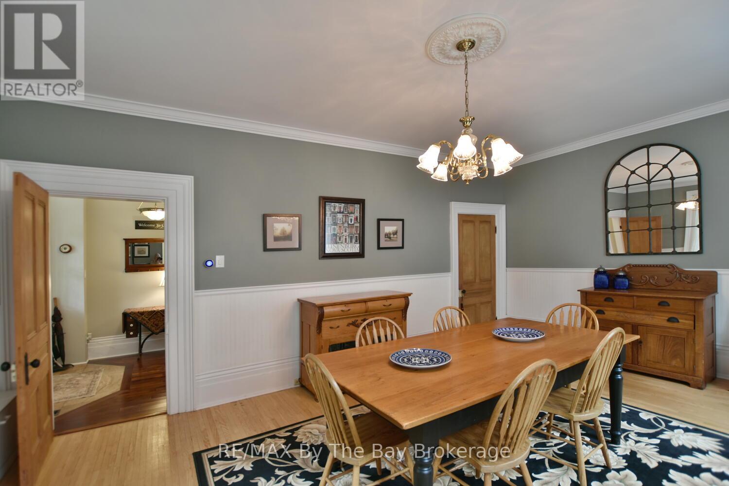 214 Elm Street, Clearview, Ontario  L0M 1S0 - Photo 14 - S13132522
