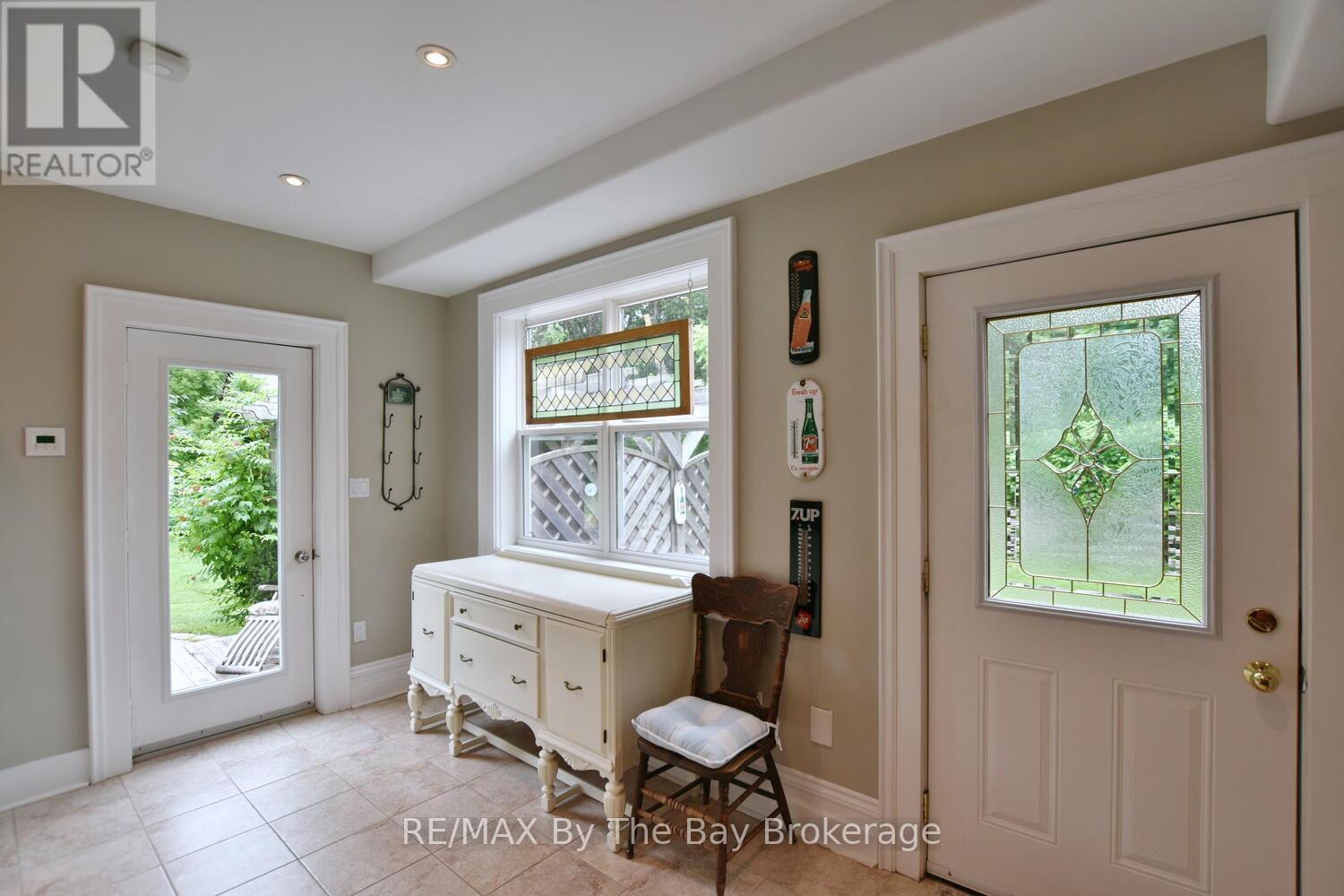 214 Elm Street, Clearview, Ontario  L0M 1S0 - Photo 18 - S13132522