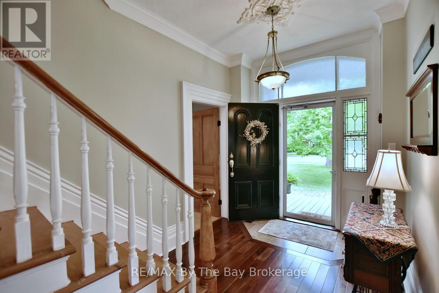 214 Elm Street, Clearview, Ontario  L0M 1S0 - Photo 8 - S13132522