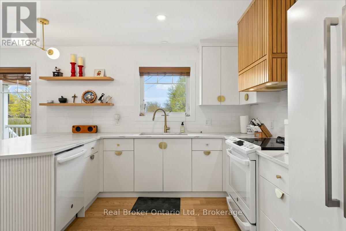 1050 9 Highway, South Bruce, Ontario  N0G 2J0 - Photo 7 - X13132706