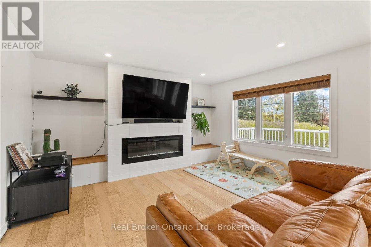 1050 9 Highway, South Bruce, Ontario  N0G 2J0 - Photo 9 - X13132706