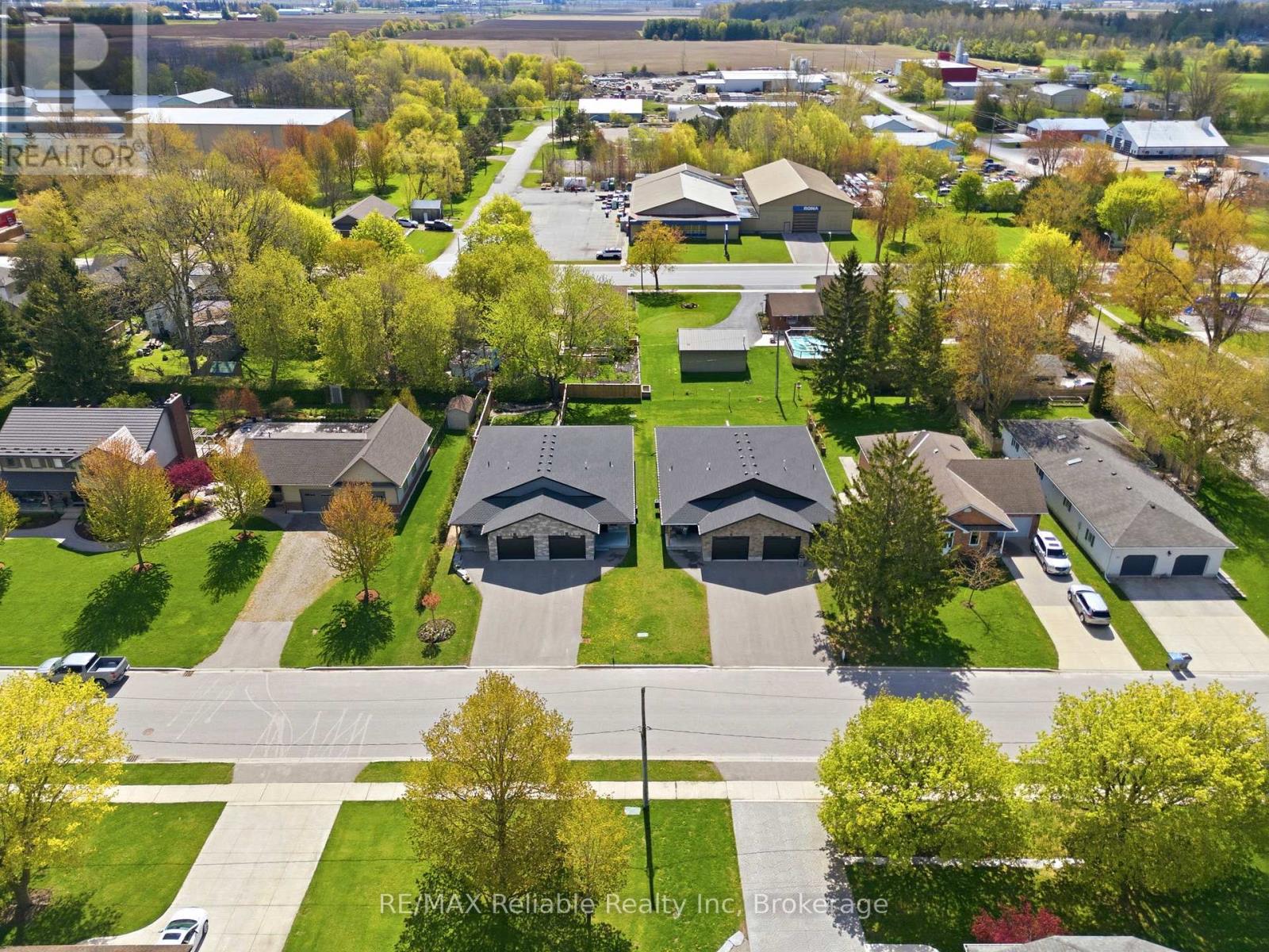 152 Sills Street, Huron East, Ontario  N0K 1W0 - Photo 6 - X13132814