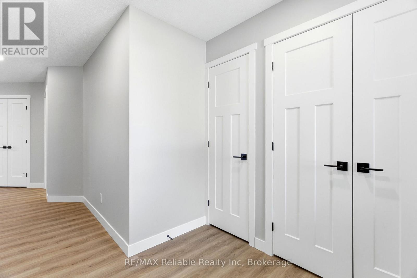 152 Sills Street, Huron East, Ontario  N0K 1W0 - Photo 9 - X13132814