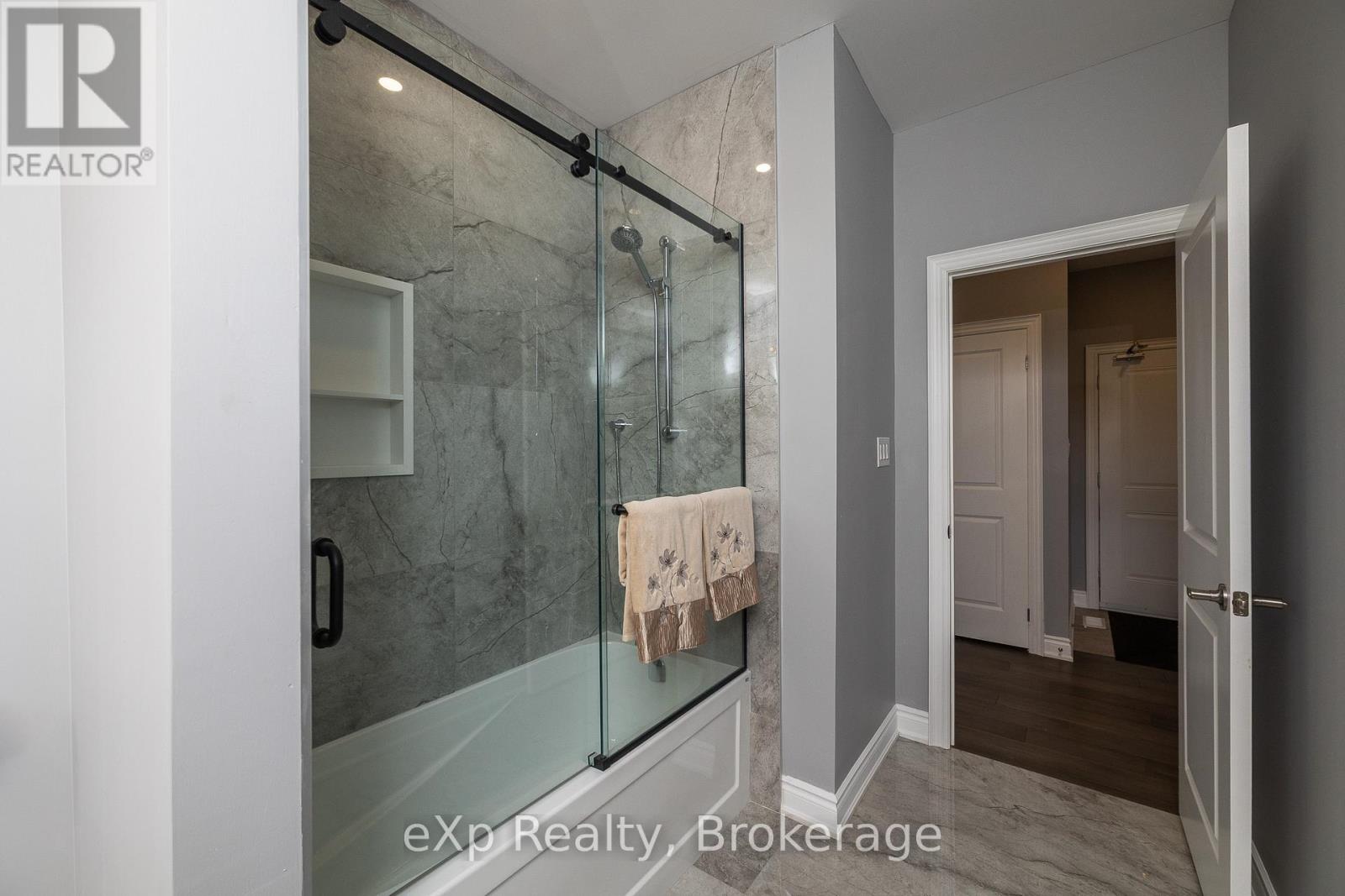 43 Country Crescent, Meaford, Ontario  N4L 1L7 - Photo 18 - X13133298