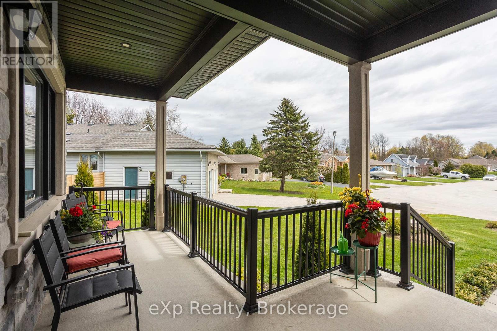 43 Country Crescent, Meaford, Ontario  N4L 1L7 - Photo 2 - X13133298