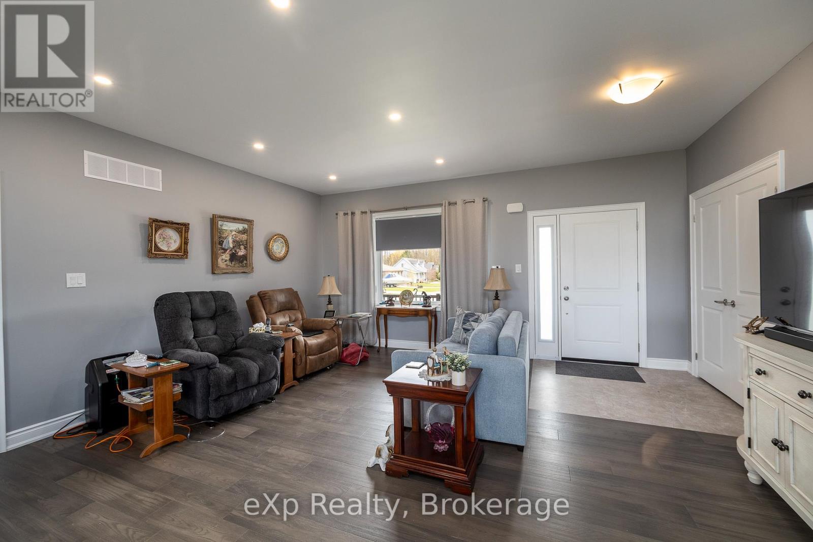 43 Country Crescent, Meaford, Ontario  N4L 1L7 - Photo 4 - X13133298
