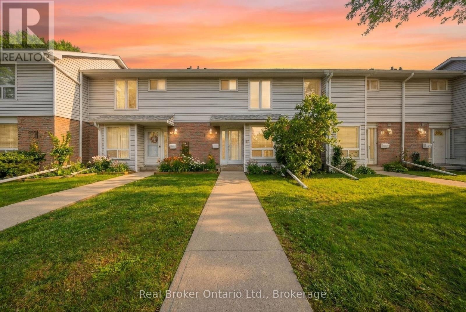 41 - 32 Mowat Boulevard, Kitchener, Ontario  N2E 1X4 - Photo 2 - X13133348