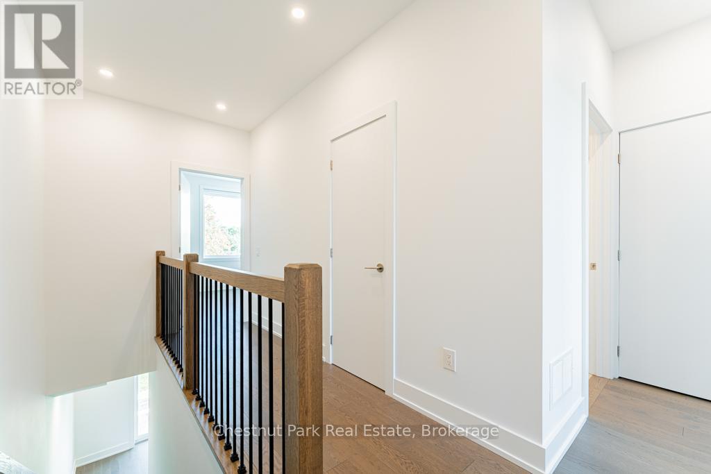29 Rockmount Crescent, Gravenhurst, Ontario  P1P 0A6 - Photo 17 - X13133368