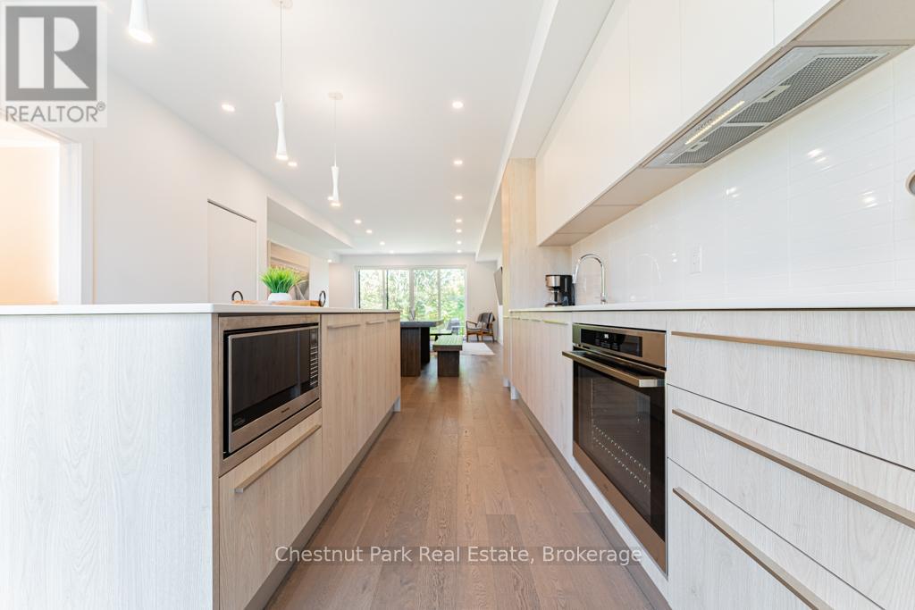 29 Rockmount Crescent, Gravenhurst, Ontario  P1P 0A6 - Photo 8 - X13133368