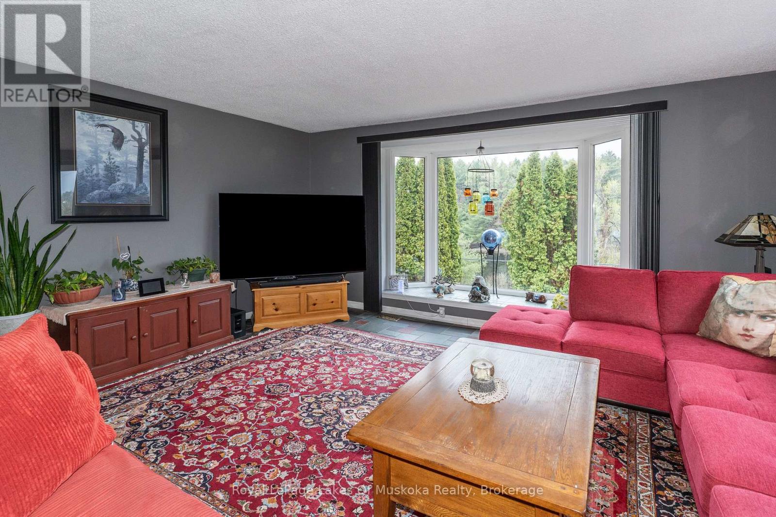 183 Santas Village Road, Bracebridge, Ontario  P1L 1W8 - Photo 6 - X13133870