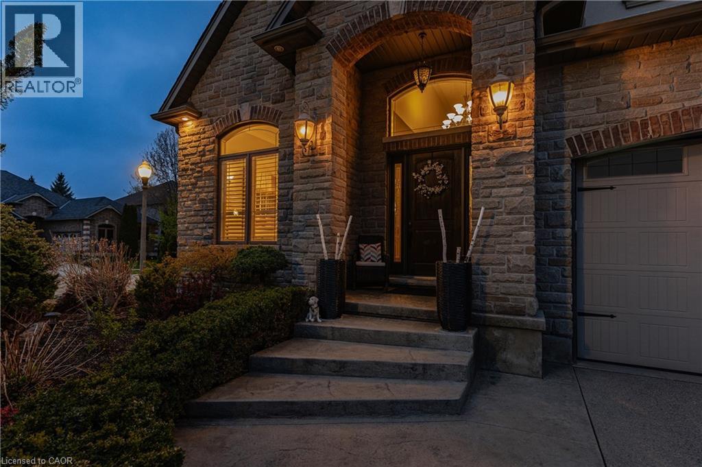 245 Joseph Schoerg Crescent, Kitchener, Ontario  N2P 2X8 - Photo 3 - 40829696