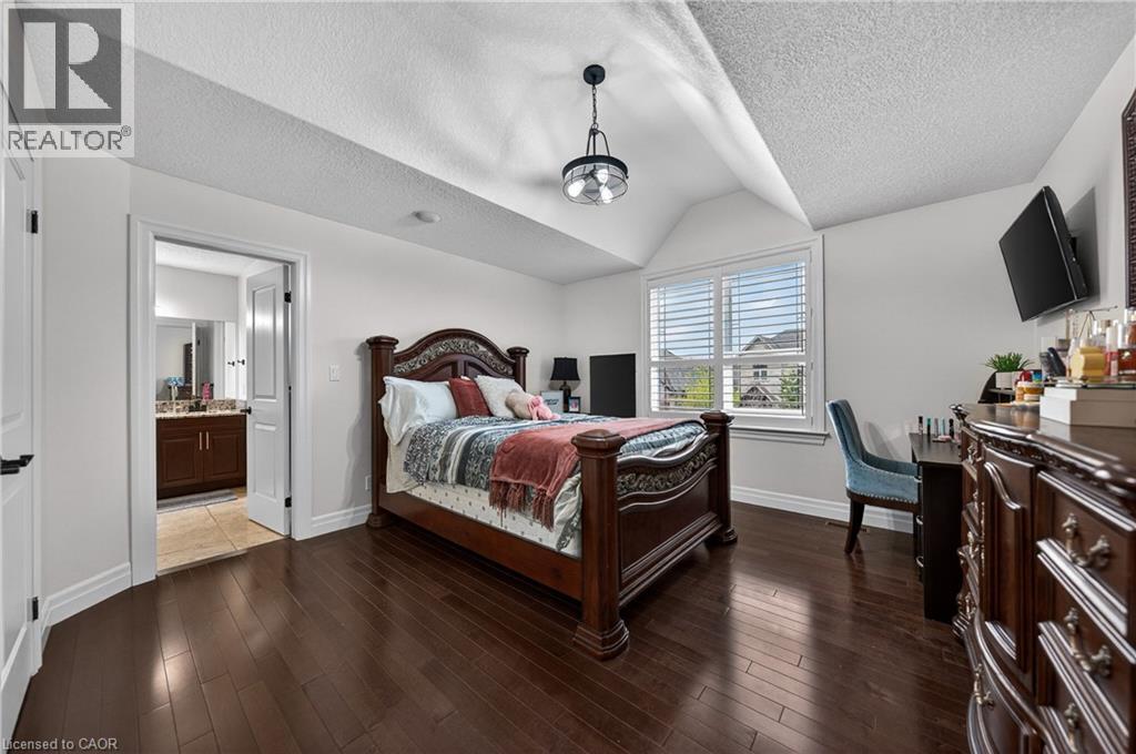 245 Joseph Schoerg Crescent, Kitchener, Ontario  N2P 2X8 - Photo 34 - 40829696