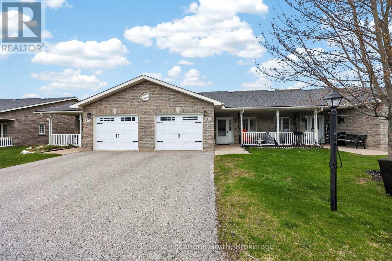 47 Clover Crescent, Wasaga Beach, Ontario  L9Z 0G4 - Photo 2 - S13134336