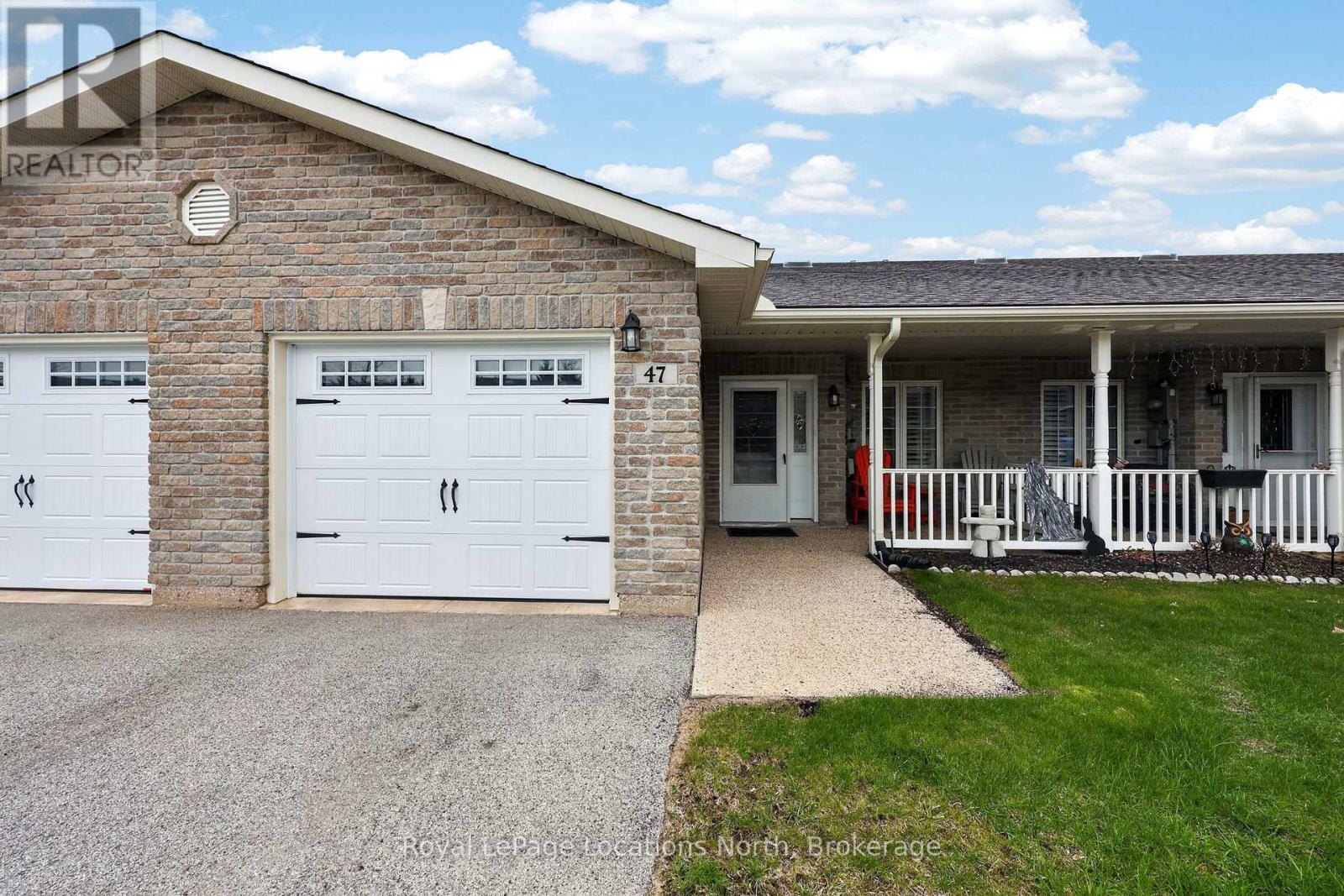 47 Clover Crescent, Wasaga Beach, Ontario  L9Z 0G4 - Photo 3 - S13134336