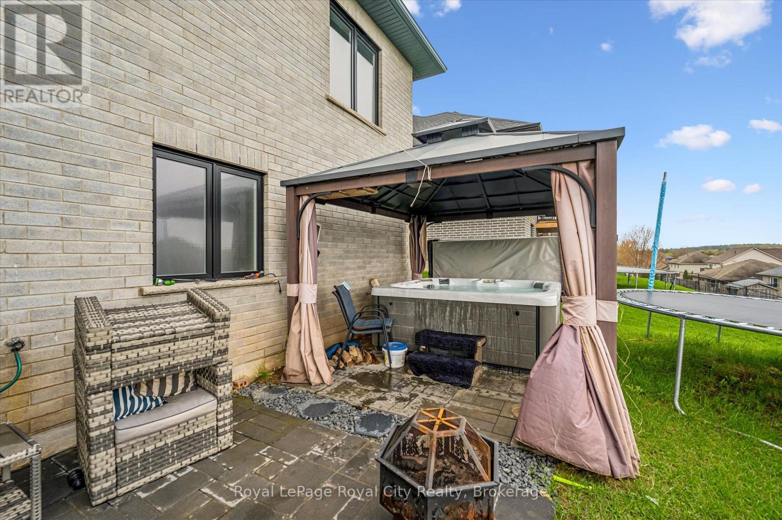 50 Faith Drive, Mapleton, Ontario  N0G 1P0 - Photo 44 - X13134364