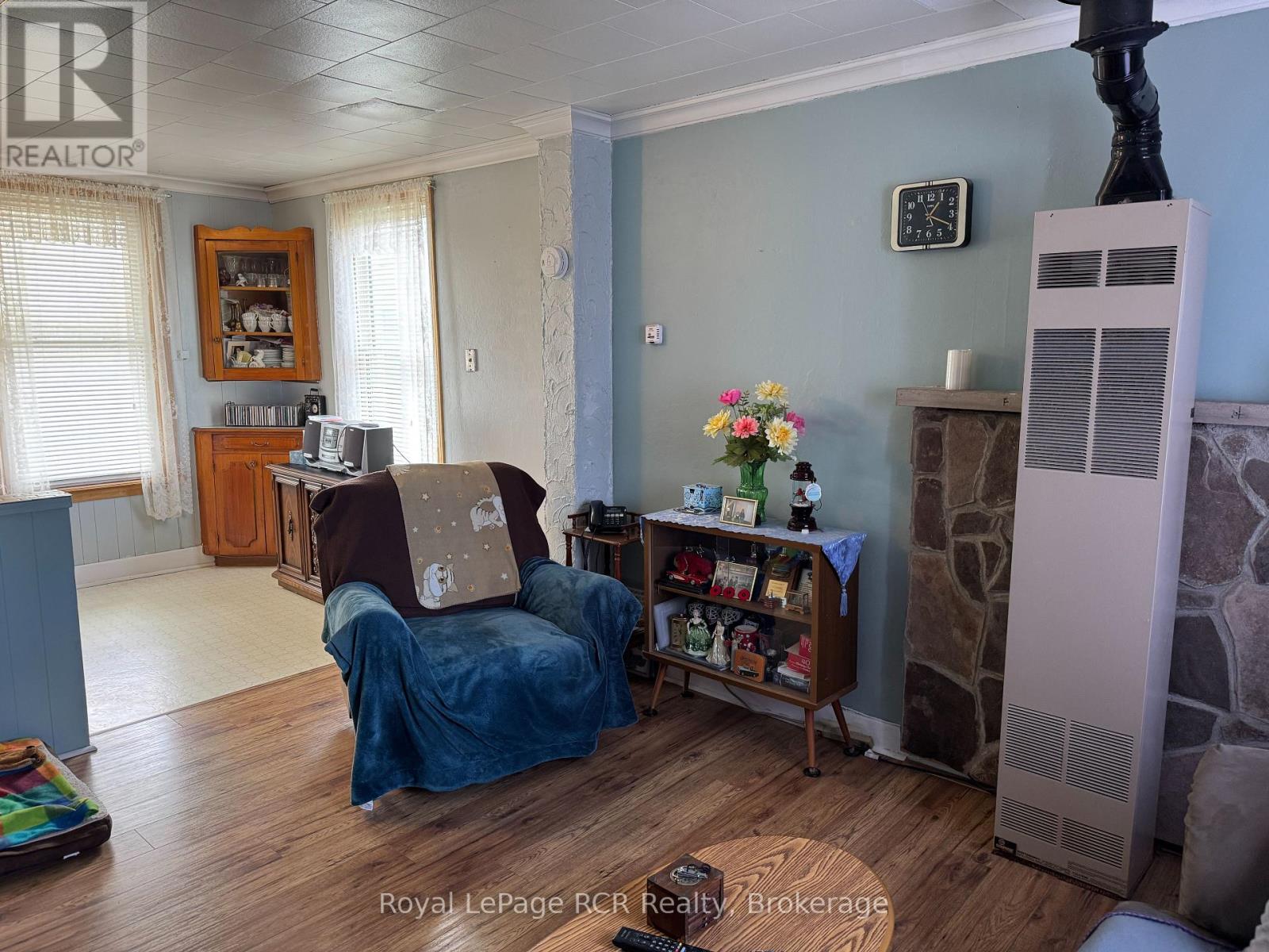 381 14th Street W, Owen Sound, Ontario  N4K 3X9 - Photo 3 - X13134370