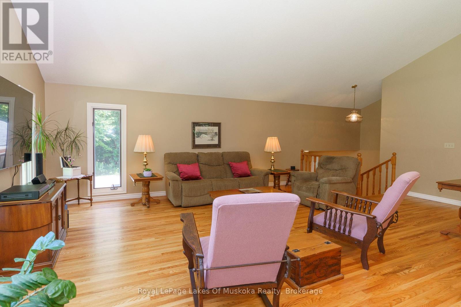 1020 Amelia Crescent, Gravenhurst, Ontario  P0E 1G0 - Photo 10 - X13134456