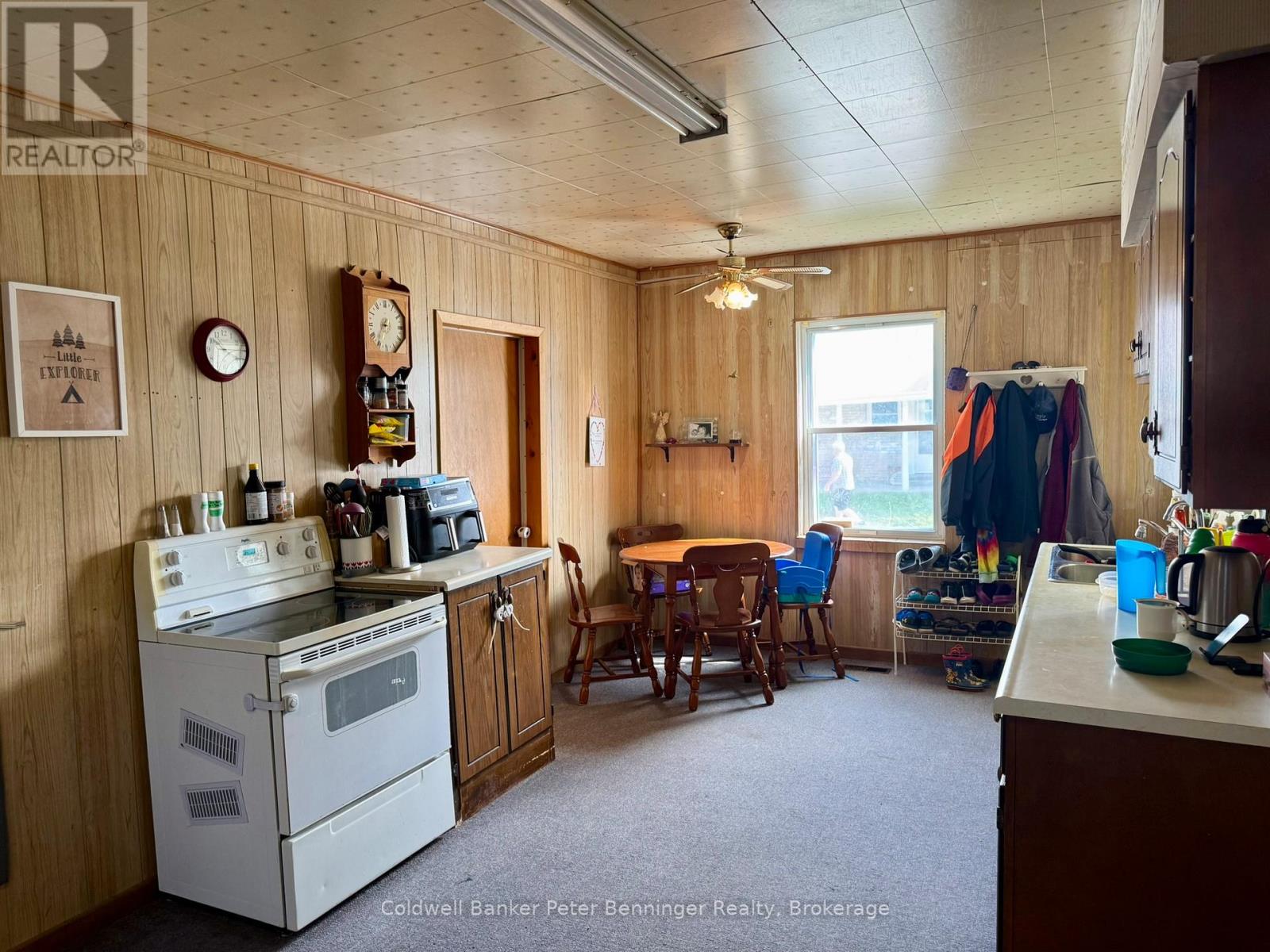 34 Mcgivern Street W, Brockton, Ontario  N0G 2V0 - Photo 7 - X13134494
