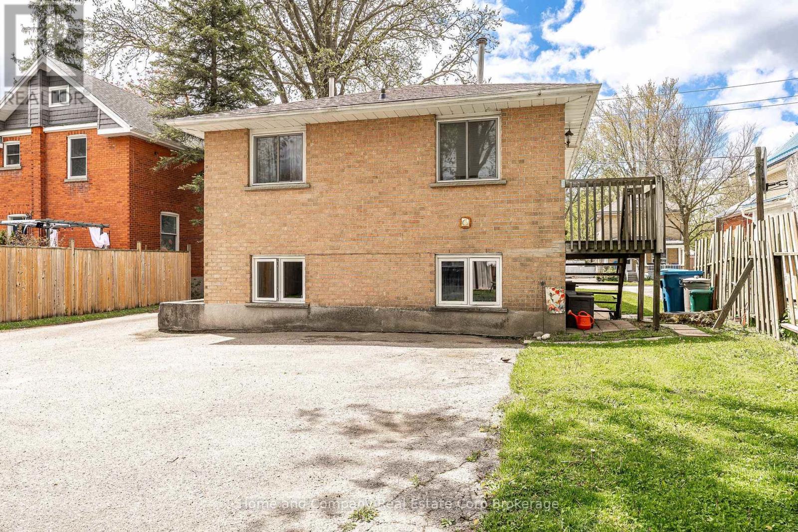 256 Huron Street, Stratford, Ontario  N5A 5T2 - Photo 31 - X13134770