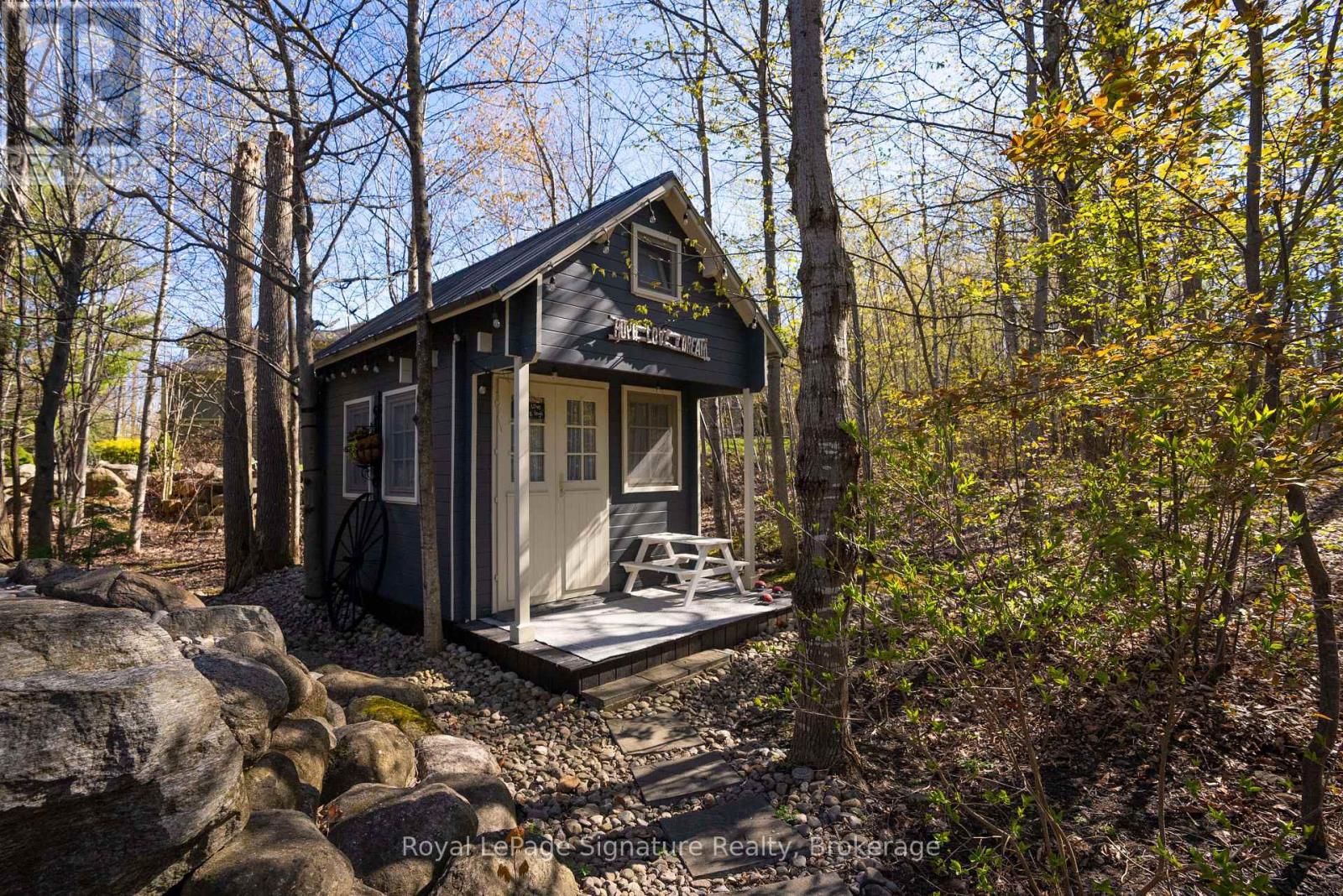 108 Mcmullen Court, Blue Mountains, Ontario  N0H 2P0 - Photo 38 - X13134916