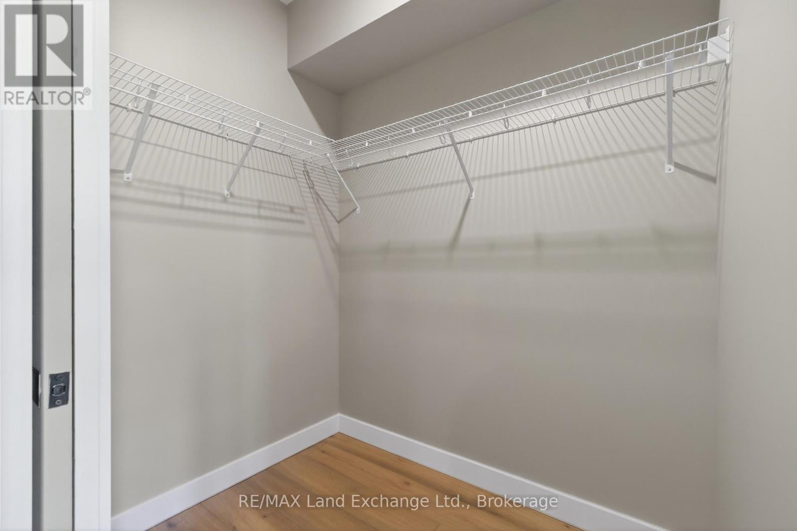 244 St Arnaud Street, Huron-Kinloss, Ontario  N0G 2R0 - Photo 19 - X13135054