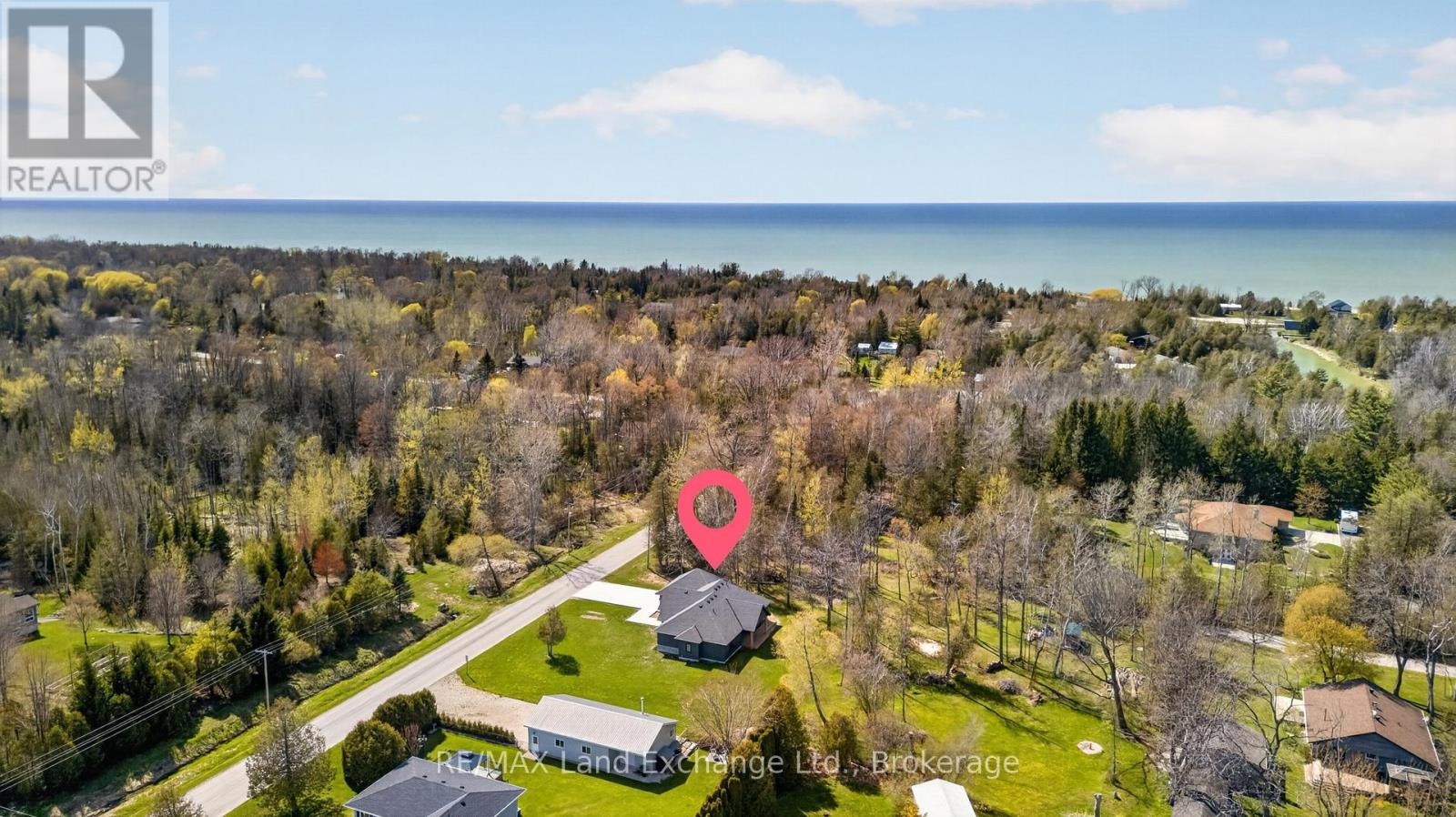 244 St Arnaud Street, Huron-Kinloss, Ontario  N0G 2R0 - Photo 39 - X13135054