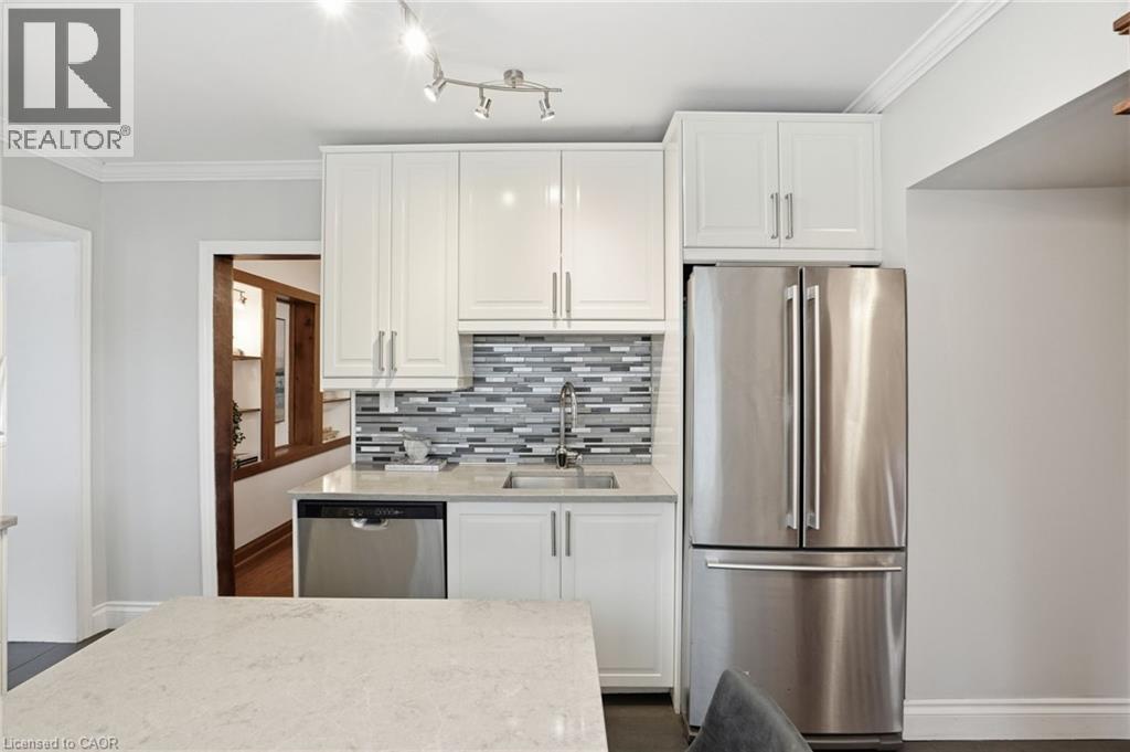 230 Beach Boulevard, Hamilton, Ontario  L8H 6W1 - Photo 13 - 40824105