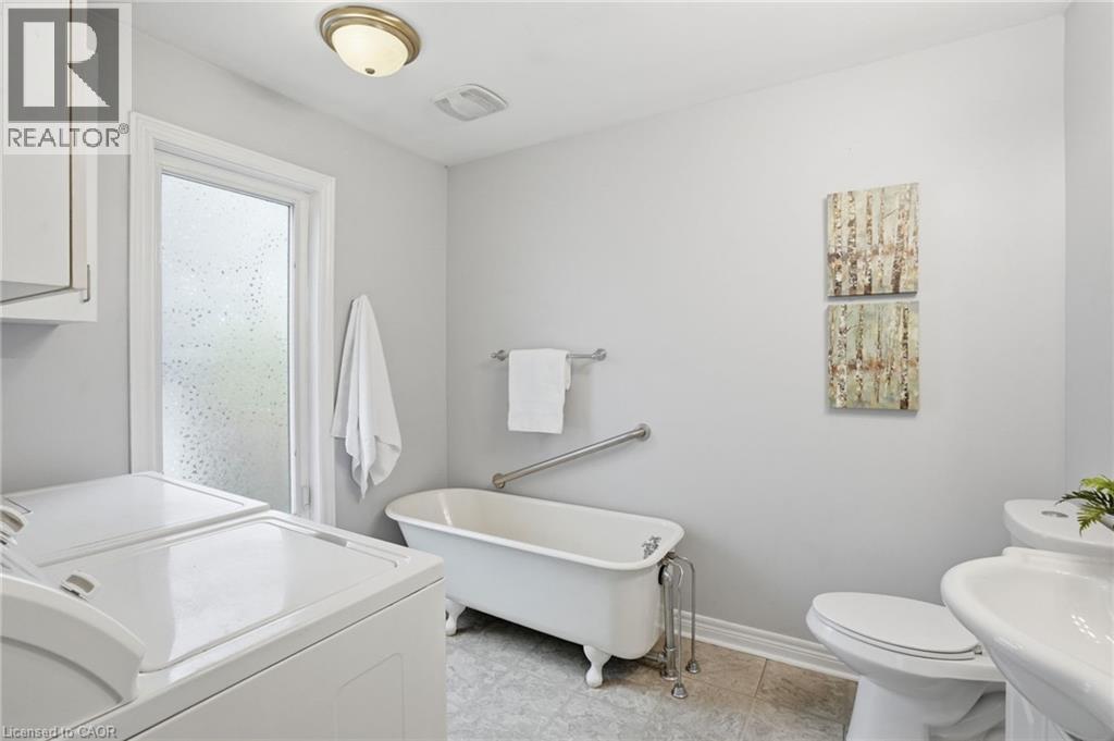 230 Beach Boulevard, Hamilton, Ontario  L8H 6W1 - Photo 15 - 40824105