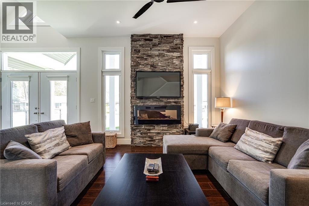 18 Walter Street, Turkey Point, Ontario  N0E 1T0 - Photo 10 - 40830752
