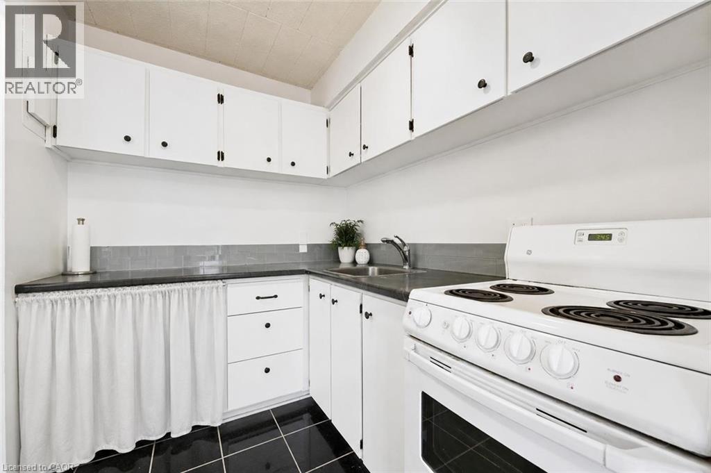 91 Conroy Crescent Unit# 307, Guelph, Ontario  N1G 2V5 - Photo 4 - 40812262