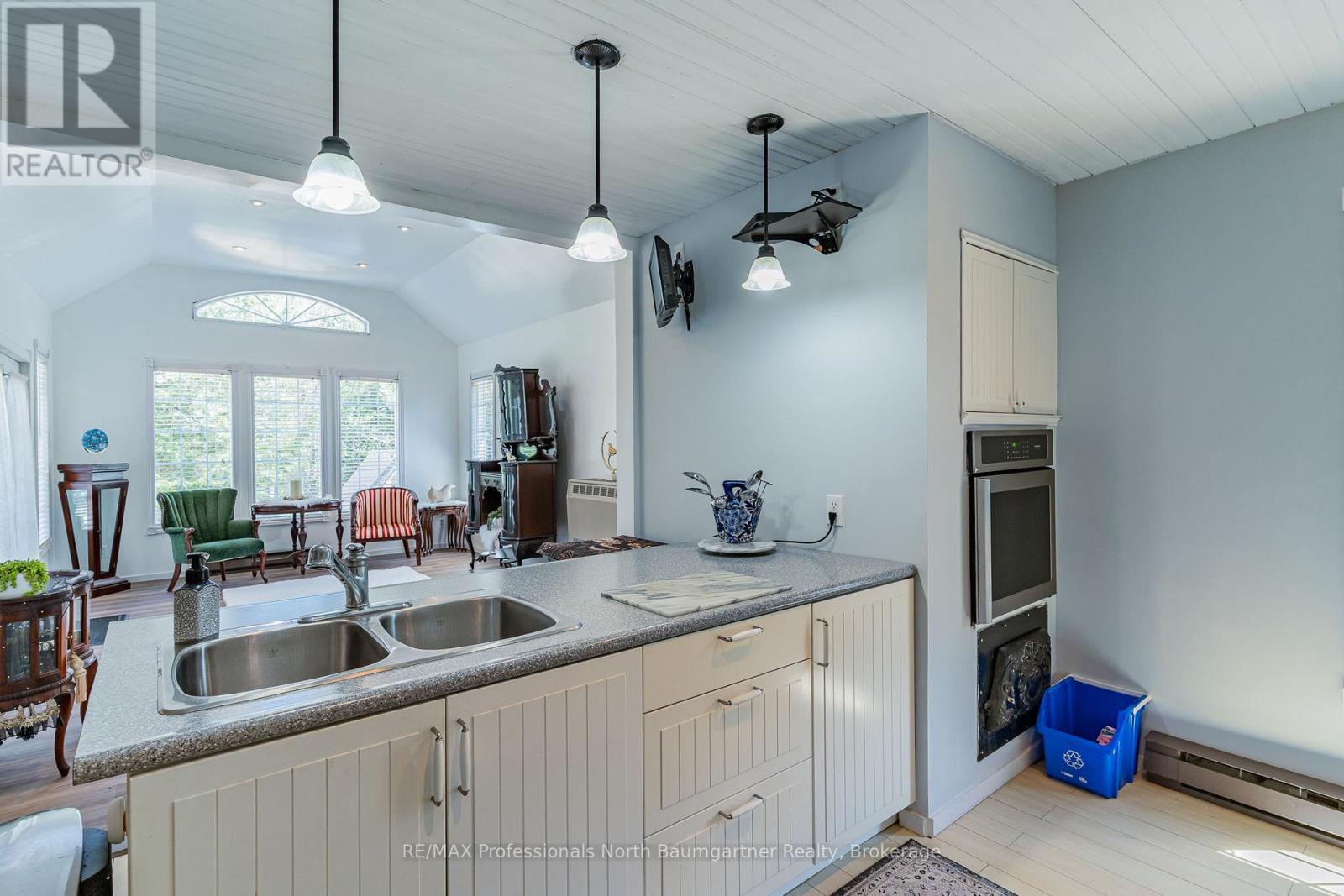 1065 Cloverleaf Road, Algonquin Highlands, Ontario  K0M 1J2 - Photo 19 - X13135162